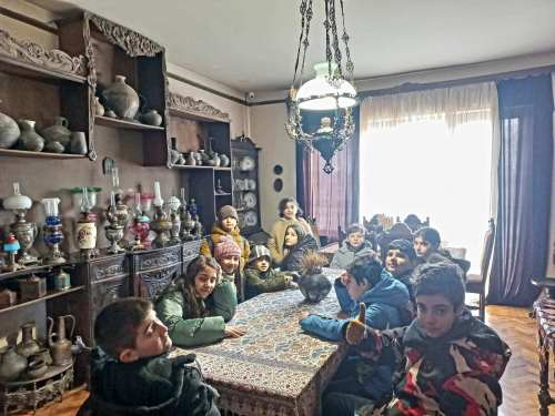 IMG-3c4a64c3ada64ddc66e7d18570293e42-V